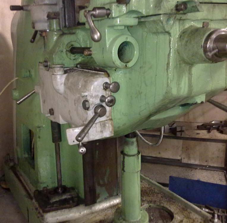 Фото горизонтального фрезерного верстата Дзержинец ТГ-2